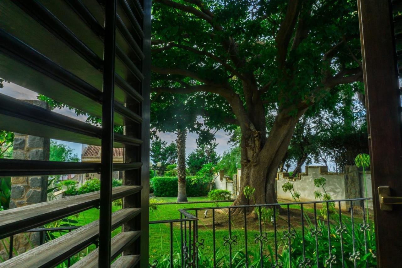 Villa Medina Чефалу Экстерьер фото